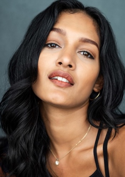 Ariya Larker photo