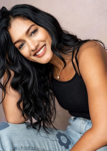 Ariya Larker photo