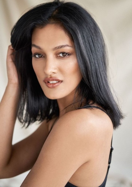 Ariya Larker photo