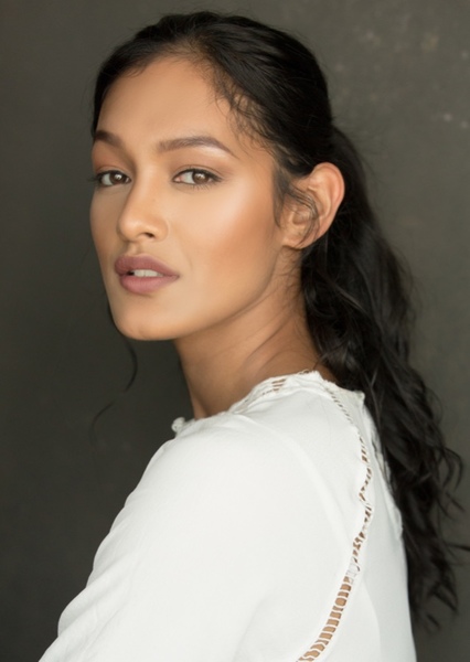 Ariya Larker photo