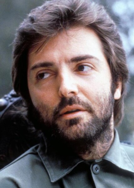 Armand Assante photo