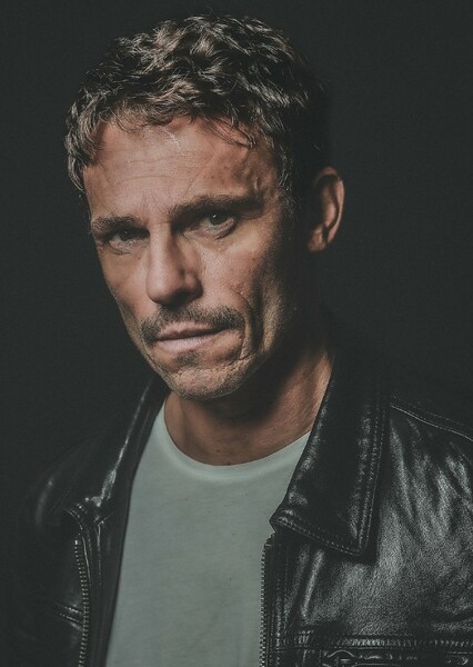 Arnaud Binard photo