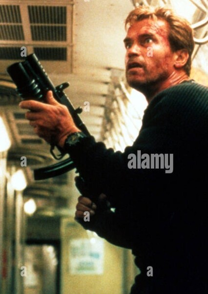 Arnold Schwarzenegger photo