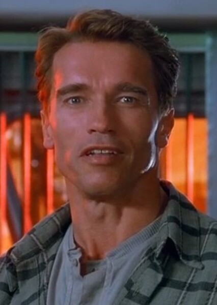 Arnold Schwarzenegger photo