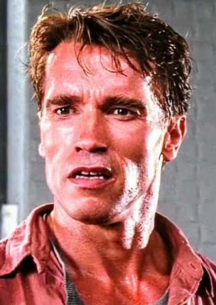 Arnold Schwarzenegger photo