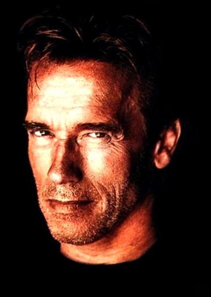 Arnold Schwarzenegger photo