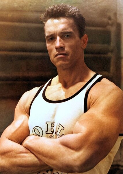 Arnold Schwarzenegger photo
