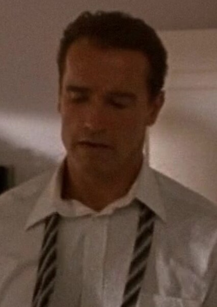 Arnold Schwarzenegger photo