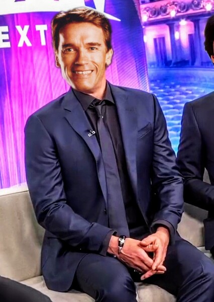 Arnold Schwarzenegger photo
