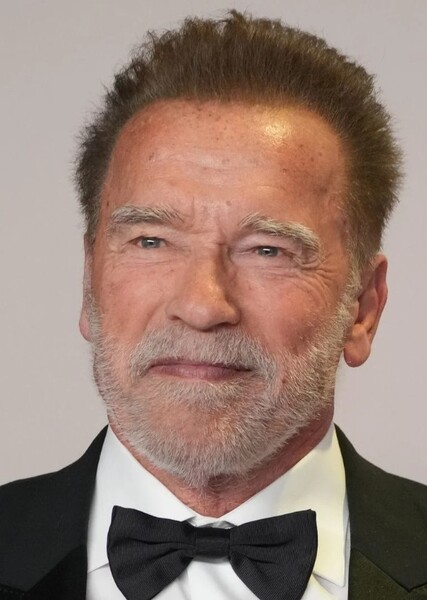 Arnold Schwarzenegger photo
