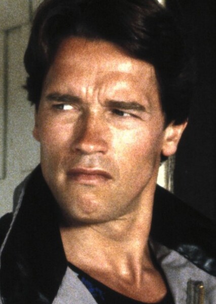 Arnold Schwarzenegger photo