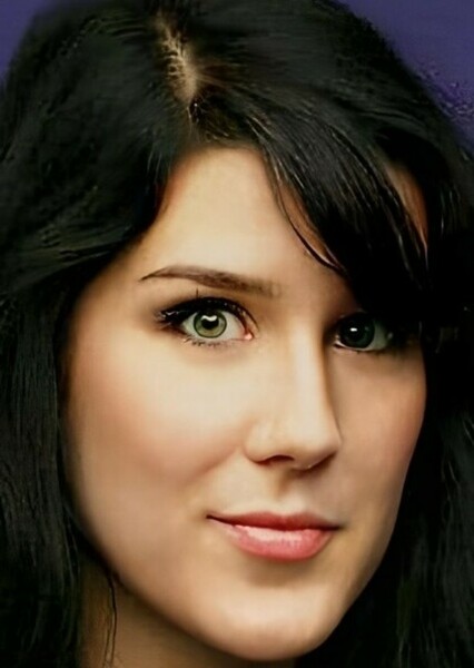 Arryn Zech photo