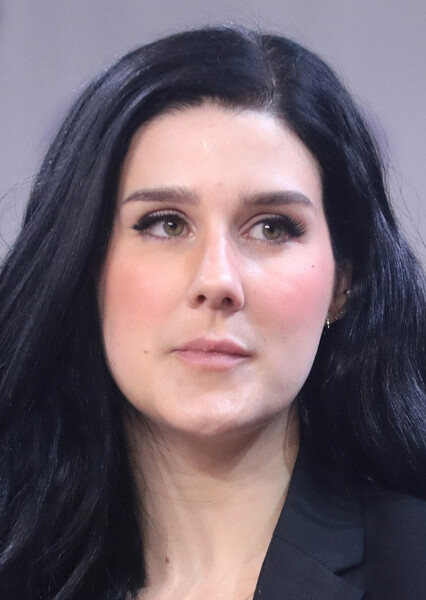 Arryn Zech
