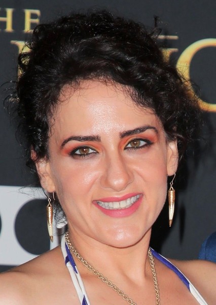 Artemis Pebdani photo