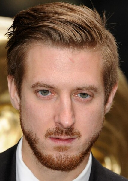 Arthur Darvill photo