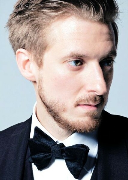 Arthur Darvill photo