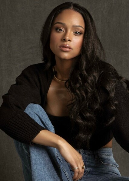 Ash Santos photo