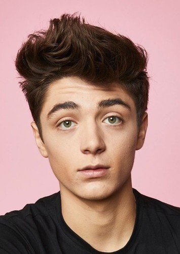 Asher Angel photo