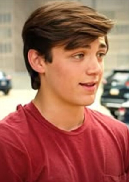 Asher Angel photo