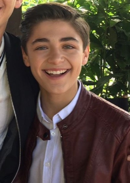 Asher Angel photo