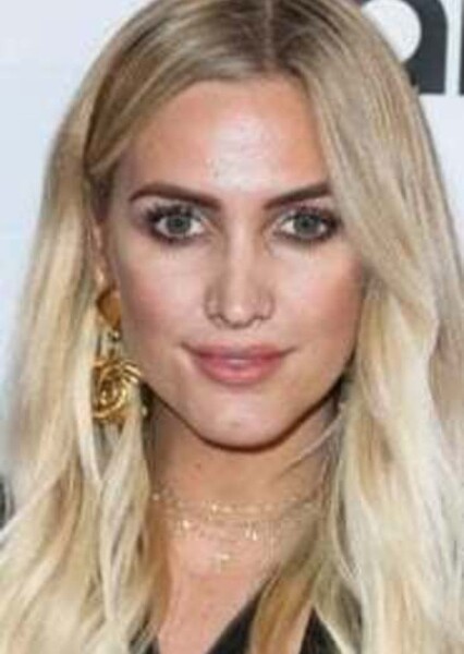 Ashlee Simpson photo