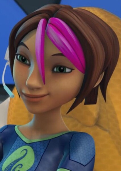 Ashleigh Ball photo