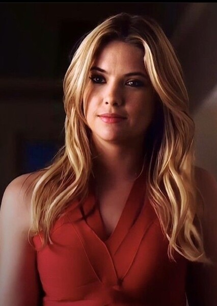 Ashley Benson photo
