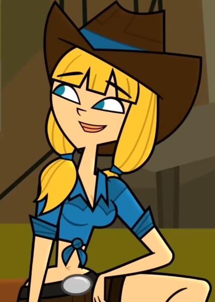 Ashley (Disventure Camp)