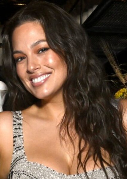 Ashley Graham photo
