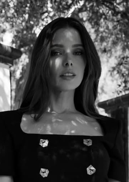 Ashley Greene photo
