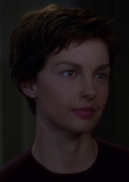 Ashley Judd photo
