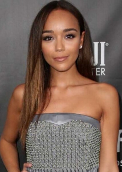 Ashley Madekwe photo