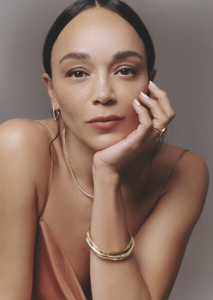Ashley Madekwe photo
