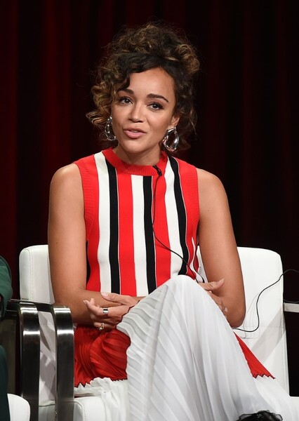 Ashley Madekwe photo