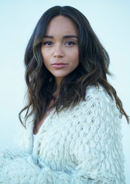 Ashley Madekwe photo