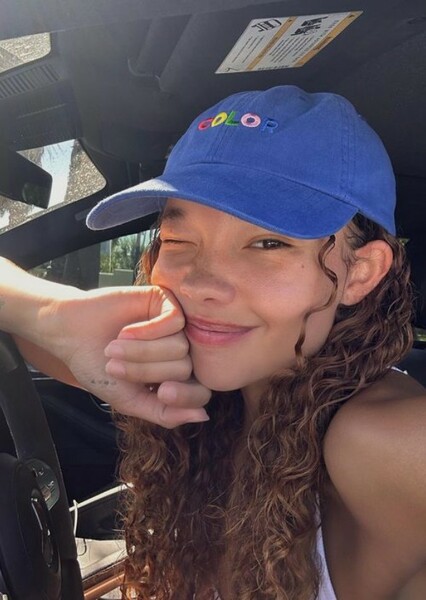 Ashley Moore photo