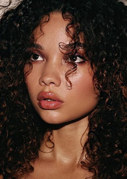 Ashley Moore photo