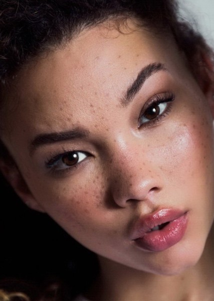 Ashley Moore photo