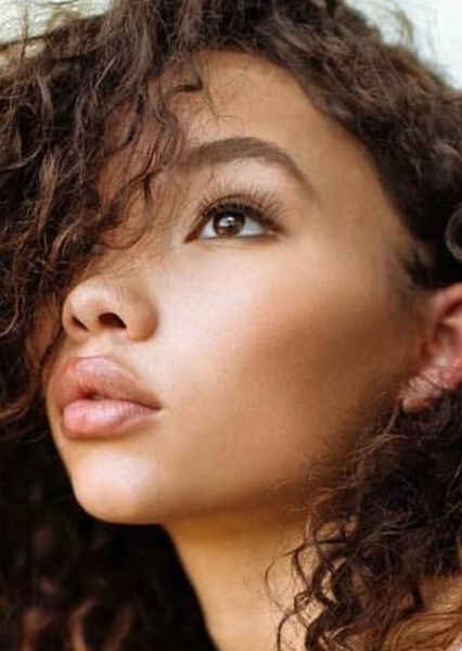 Ashley Moore photo