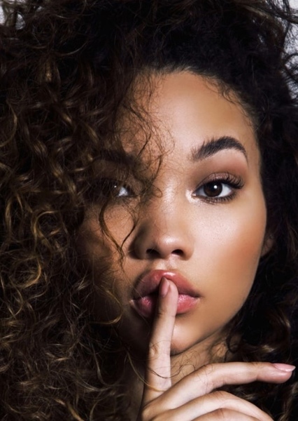 Ashley Moore photo