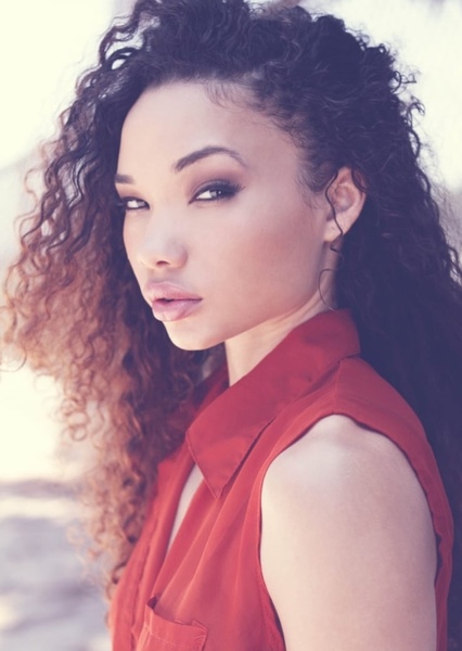 Ashley Moore photo