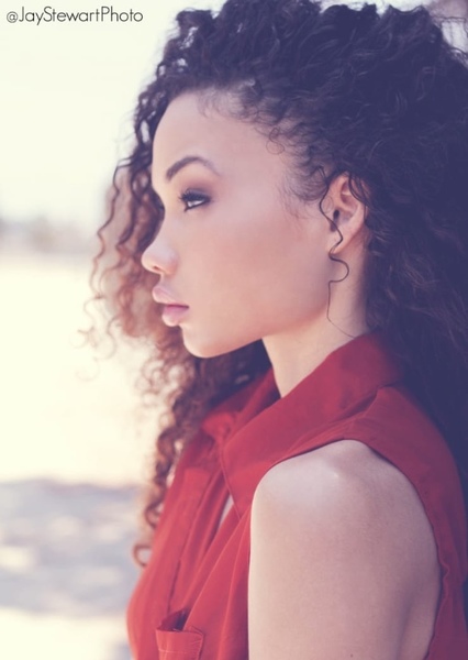 Ashley Moore photo