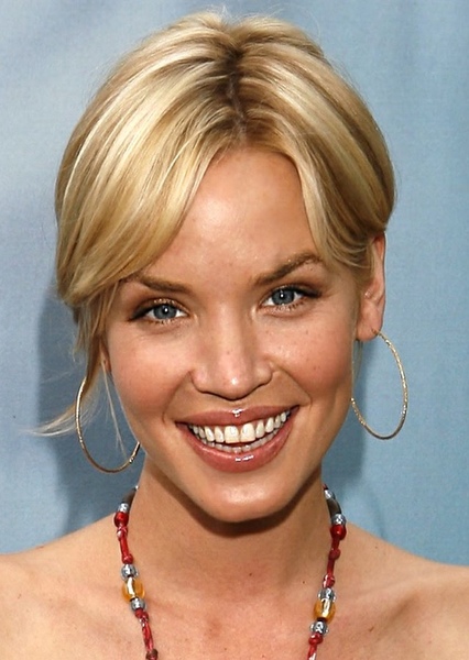 Ashley Scott photo