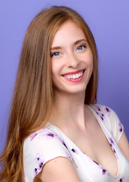 Ashlyn Pearce photo
