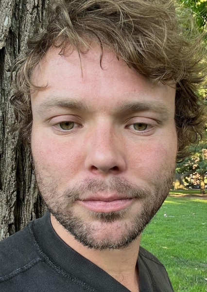 Ashton Irwin photo
