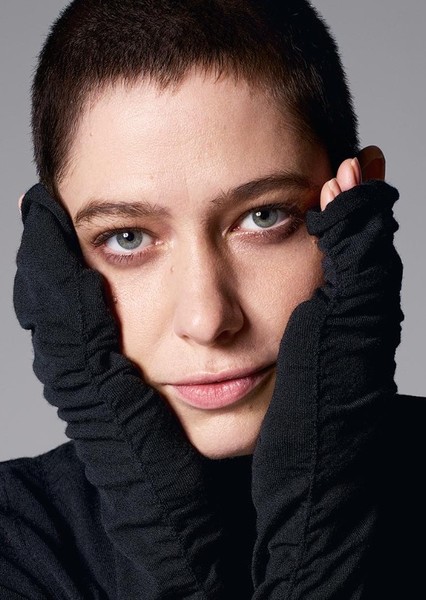 Asia Kate Dillon