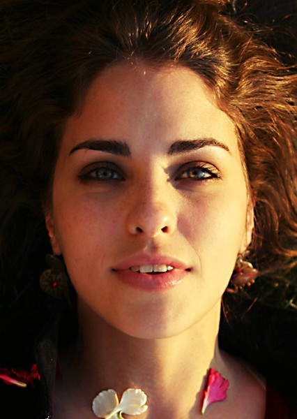 Aslı Tandoğan photo