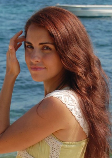 Aslı Tandoğan photo