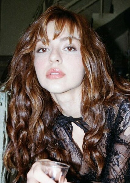 Aslıhan Malbora photo