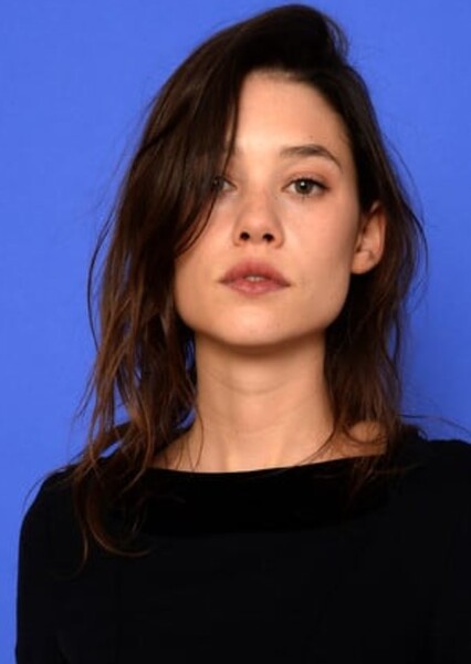 Àstrid Bergès-Frisbey photo